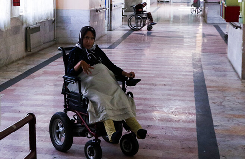 معلولان؛ چشم‌انتظار احقاق حقوق قانونی خود
