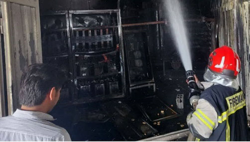 آتش‌سوزی در کارخانه آذر سیلیکون خوی