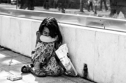 فقر دلیل عمده و اصلی حضور کودکان در خیابان‌ها