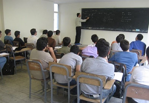 نظام آموزش و پرورش ایران نابهنجار و بیمار است