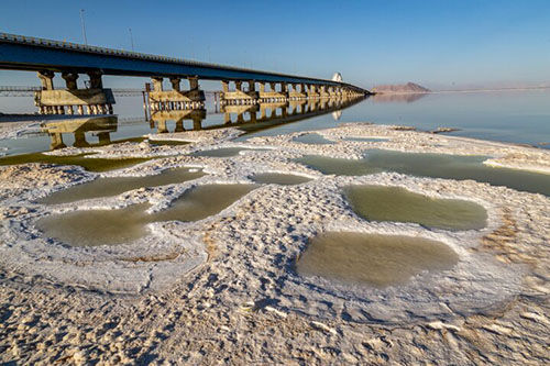اثرات انتقال آب به دریاچه ارومیه دیده نمی‌شود