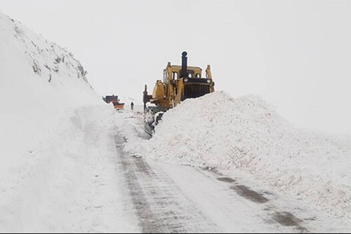 ۱۷ روستای آذربایجان غربی به دلیل کولاک و برف مسدود است