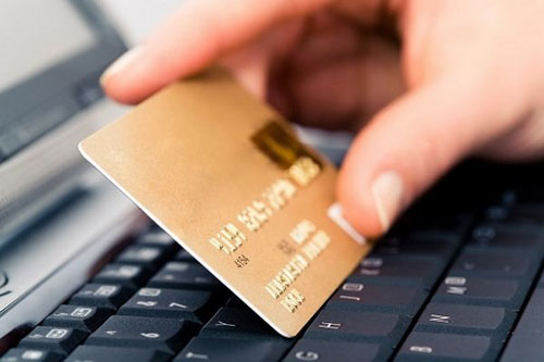 از اعلام رمز کارت بانکی به فروشندگان پرهیز کنید