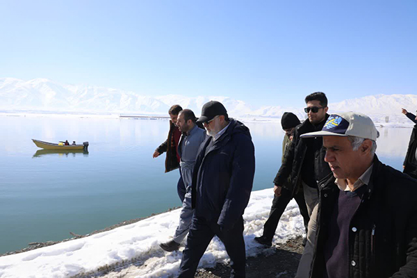 انتقال سالانه 300 میلیون مترمکعب آب به دریاچه ارومیه