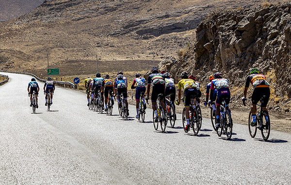 مرحله دوم تور دوچرخه سواری ایران - آذربایجان آغاز شد
