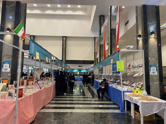 برپایی هفدهمین نمایشگاه سراسری کتاب آذربایجان غربی در ارومیه