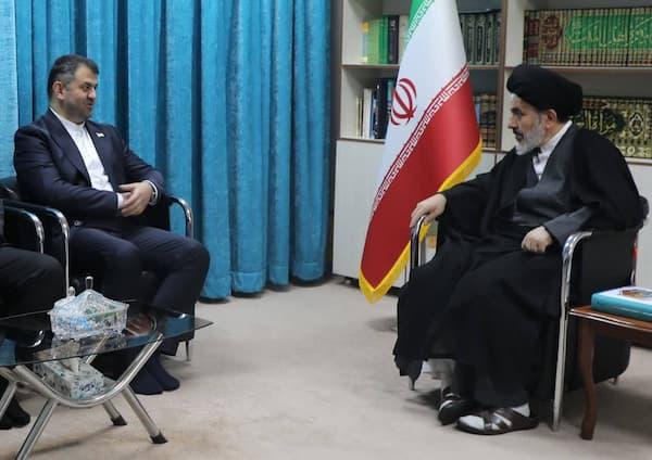 مواضع شهردار در اجلاس شانگهای افتخاری ملی است