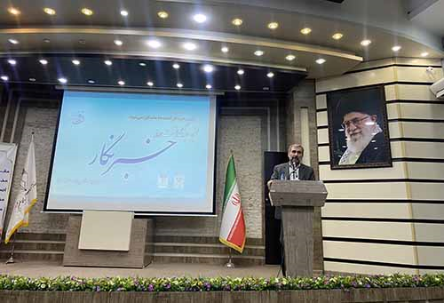 خبرنگاران در خط مقدم جبهه آگاهیبخشی به جامعه هستند