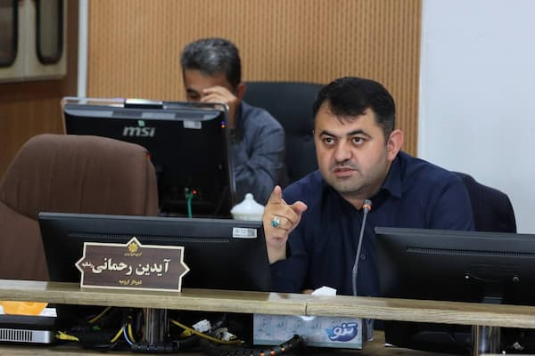 تحت تاثیر فشارهای بیرونی قرار نخواهم گرفت