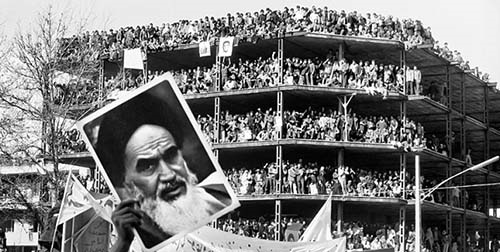 نقش مردم و رهبری در پیروزی انقلاب اسلامی ایران