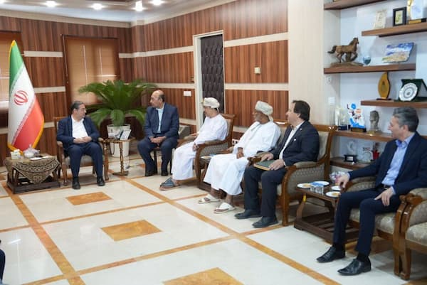 آماده همکاری با عمان هستیم